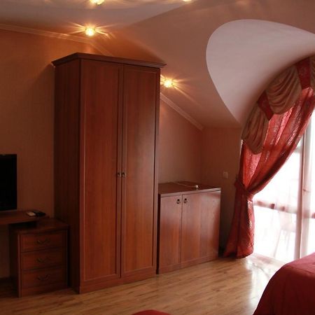 Kristall Hotel Bosteri Εξωτερικό φωτογραφία