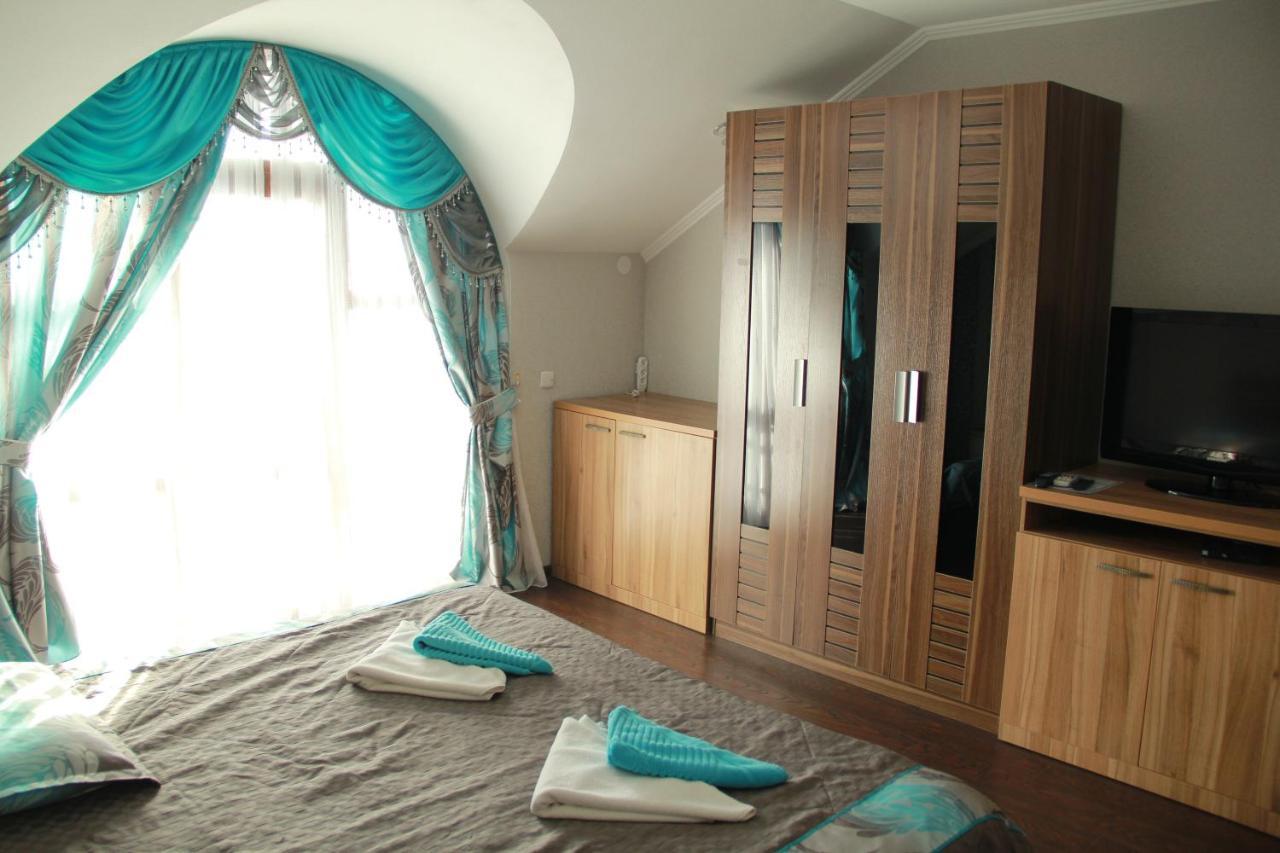 Kristall Hotel Bosteri Εξωτερικό φωτογραφία