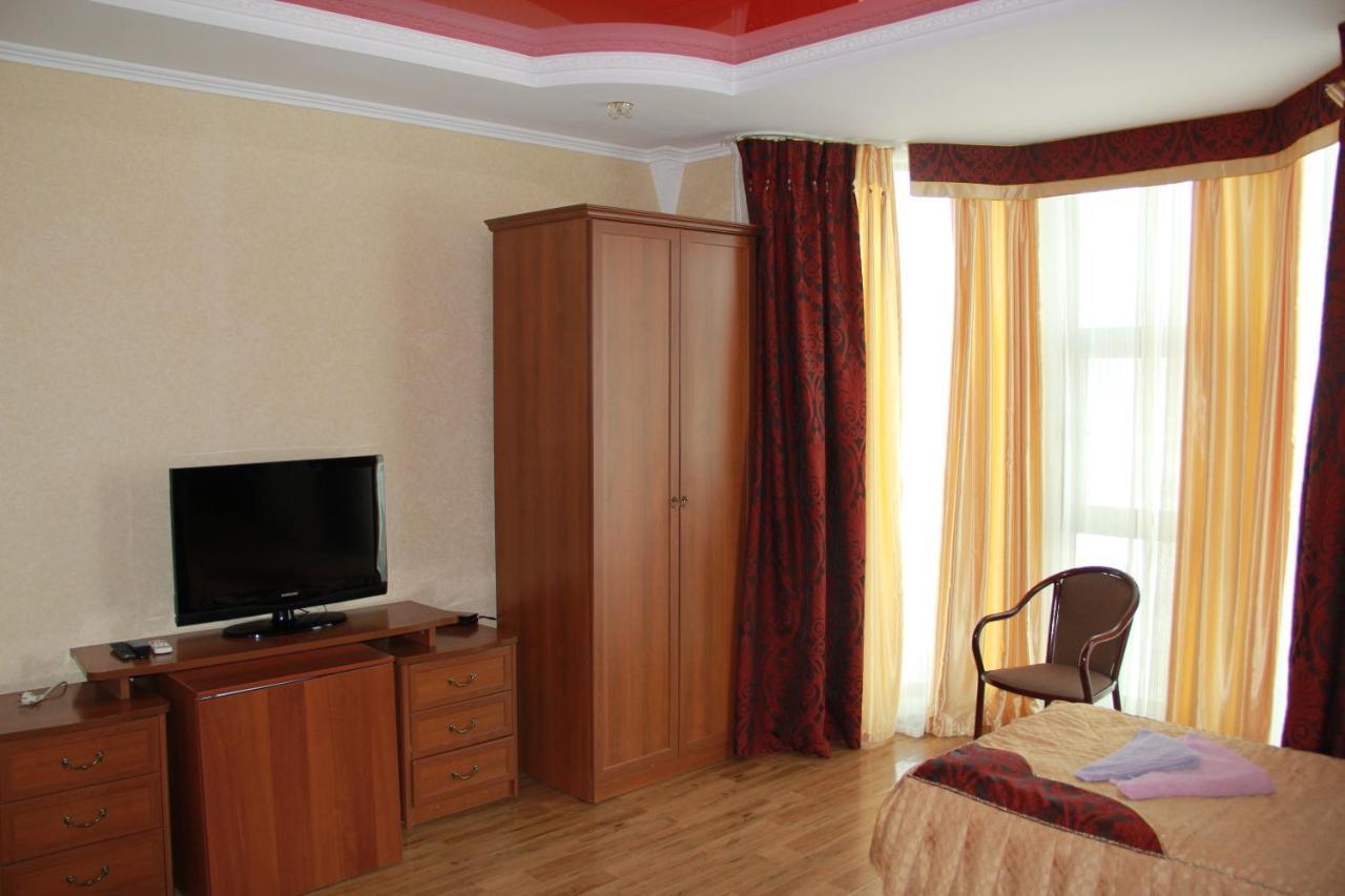 Kristall Hotel Bosteri Εξωτερικό φωτογραφία