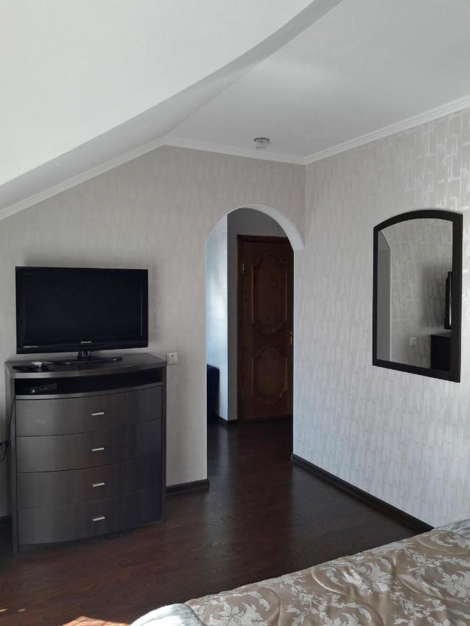 Kristall Hotel Bosteri Εξωτερικό φωτογραφία