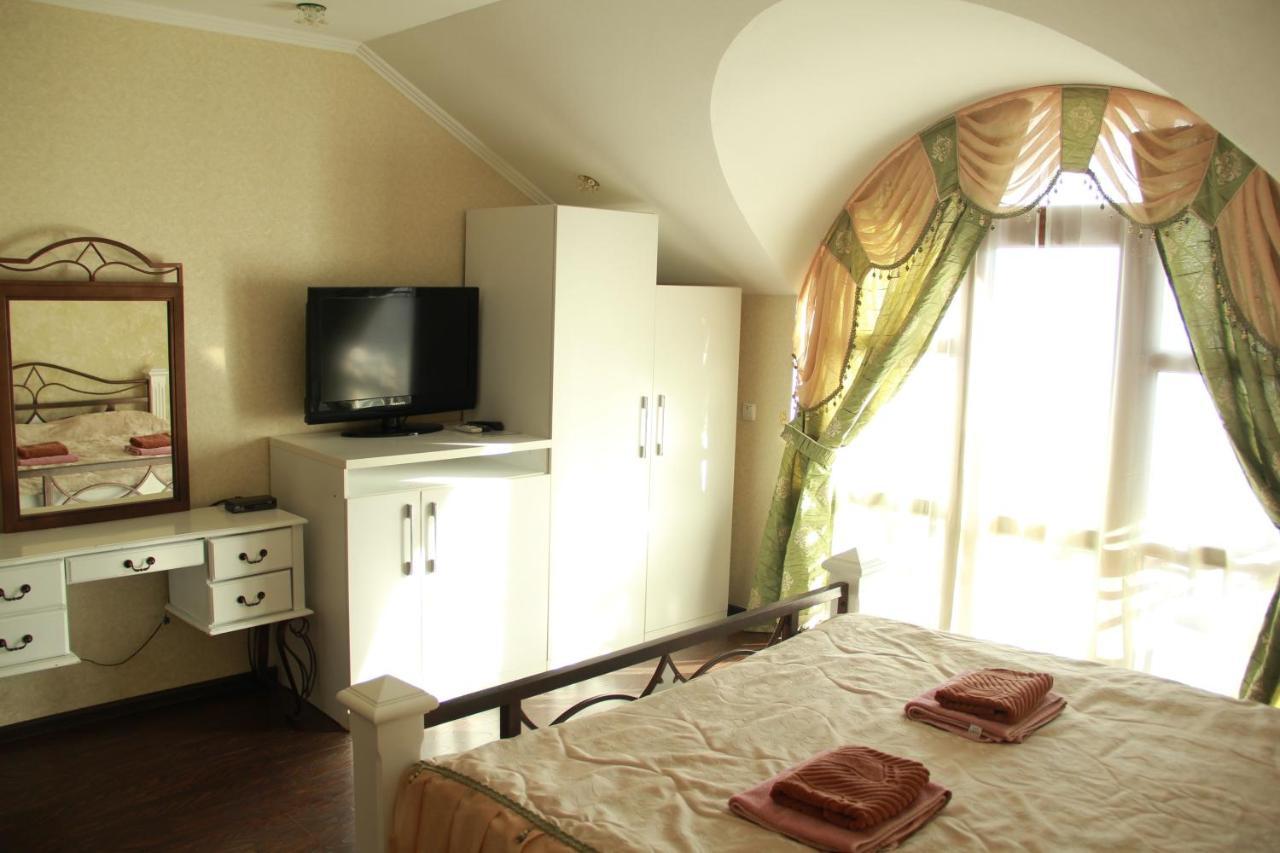 Kristall Hotel Bosteri Εξωτερικό φωτογραφία