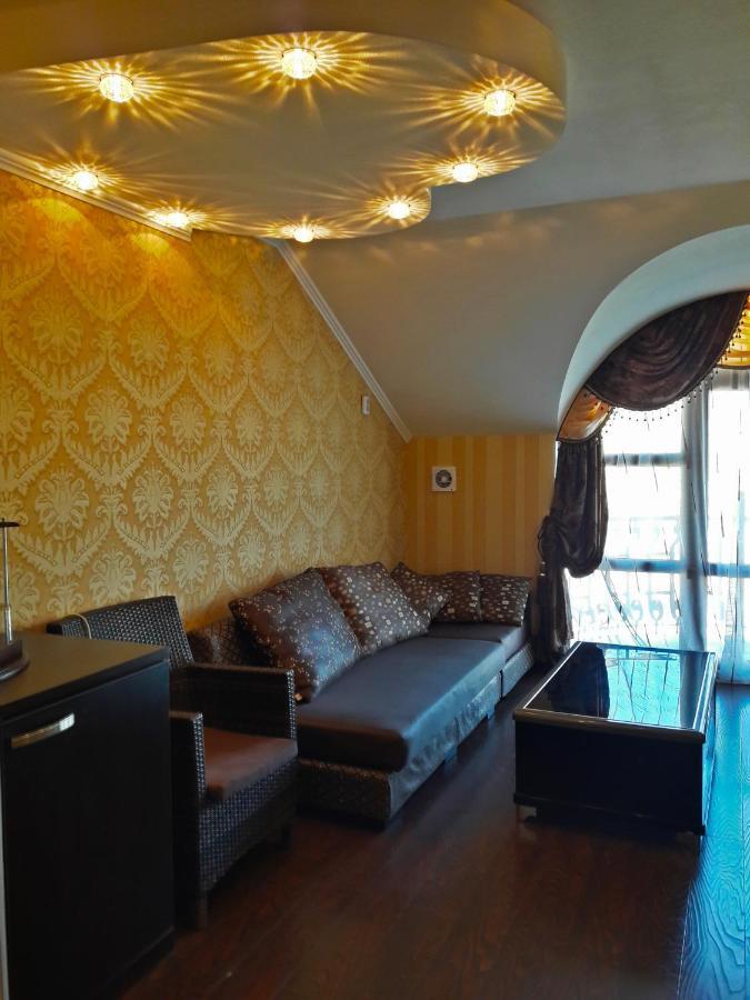 Kristall Hotel Bosteri Εξωτερικό φωτογραφία